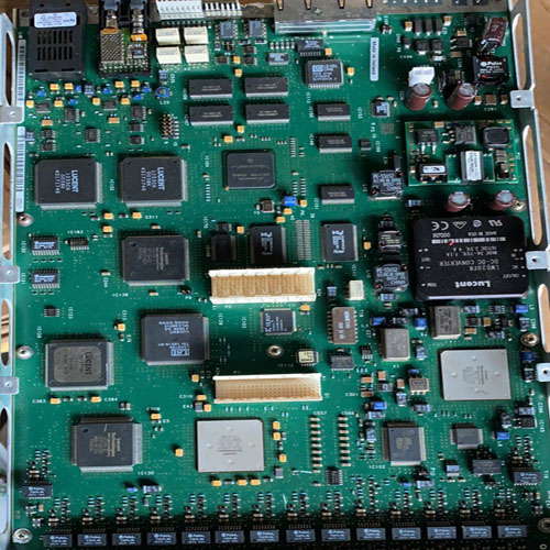 宝山区线路板回收 PCB板回收 各种边角料回收